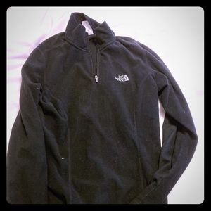 North face pull over (quarter zip!)